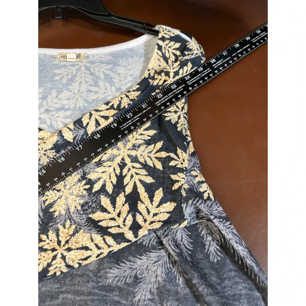 One World Winter Village Snowflake Gold Black V-Neck Long Sleeve Top‎ XXL